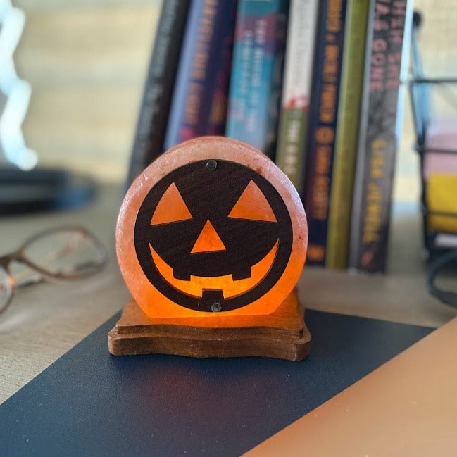 Jack o Lantern USB Himalayan Salt Lamp Halloween Special