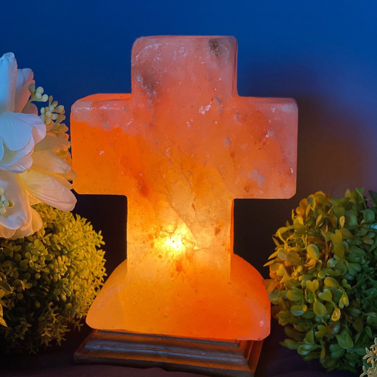 Himalayan Salt Latin Cross Lamp