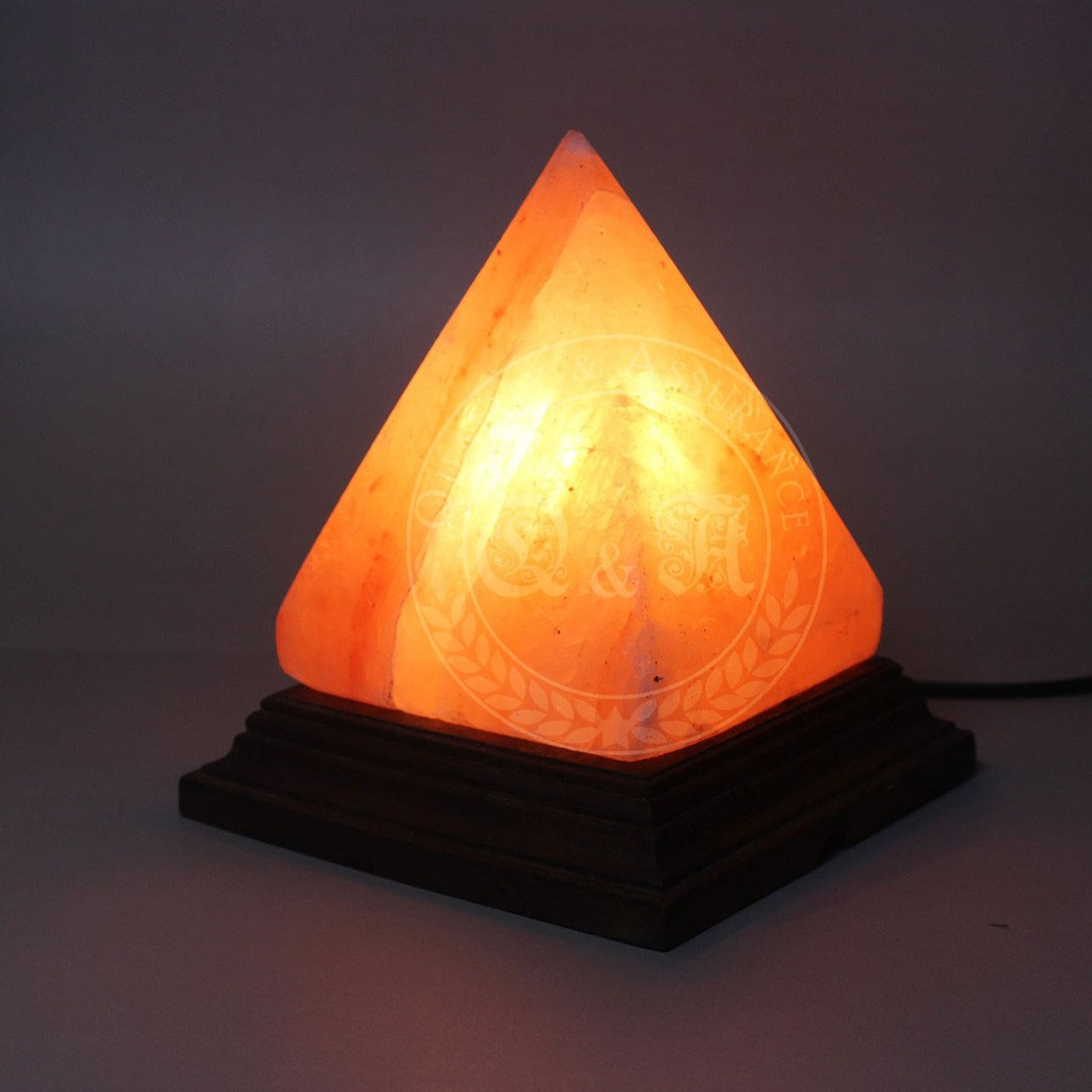 Q&A Himalayan Pyramid Salt Lamp - Q & A Himalayan Salt - 1